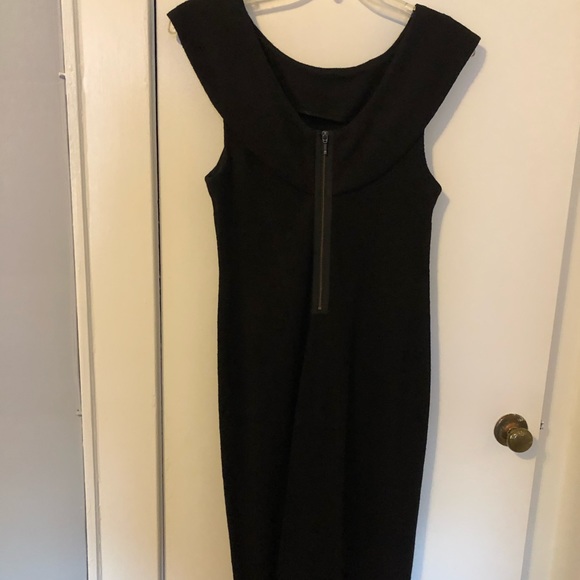 Black Elegant Dress Banana Republic size 12 - Picture 7 of 10